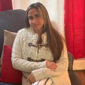 Meet your Posher, Yokasta